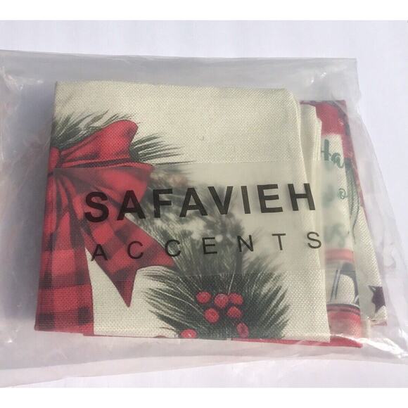 Set Of 4 Safavieh Accents Christmas Pillow Covers Wreath Truck Tree - Picture 5 of 5